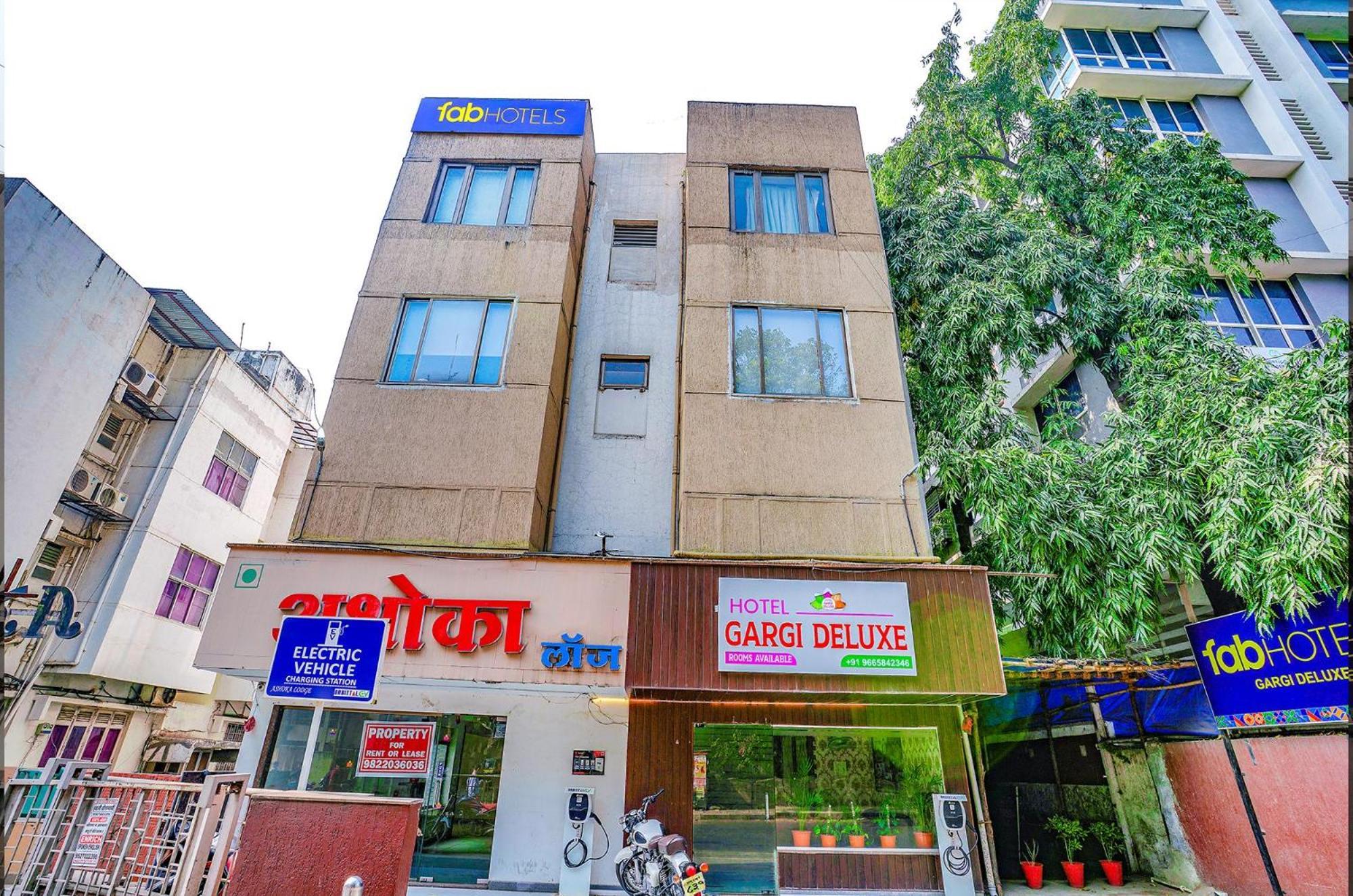 Hotel Gargi Deluxe Pune Exterior photo